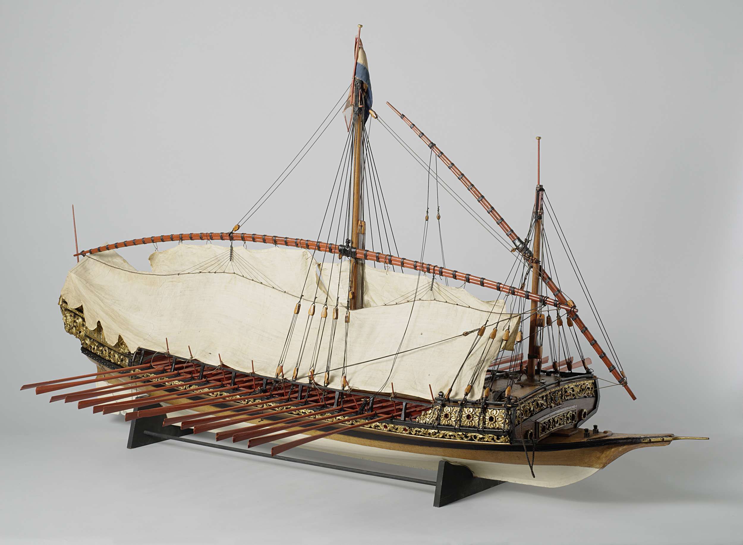 Model van een galei, anoniem, ca. 1700 - ca. 1750_NG-MC-679.jpg